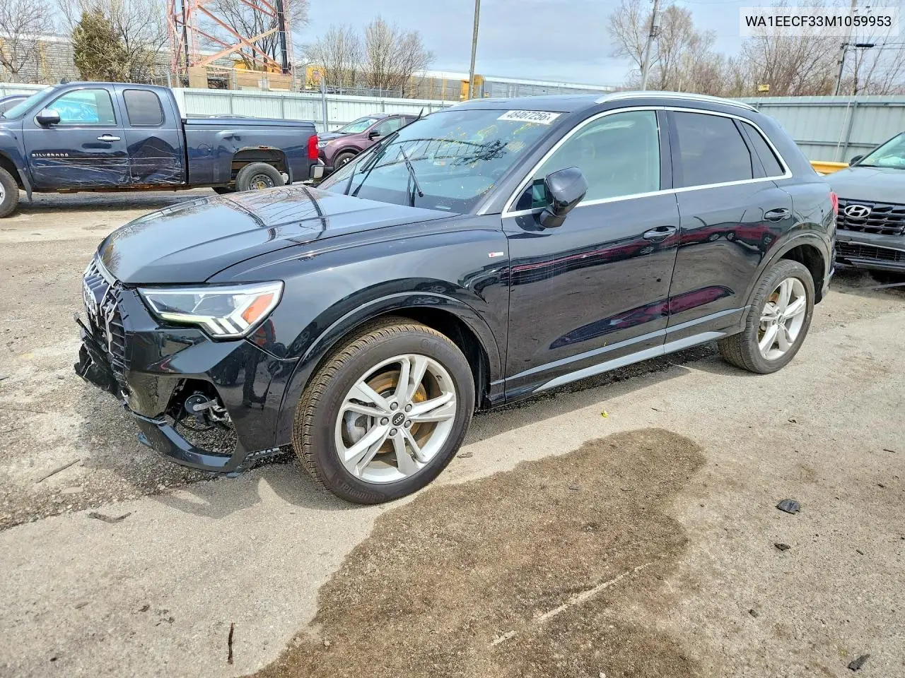 Audi Q3 (F3)