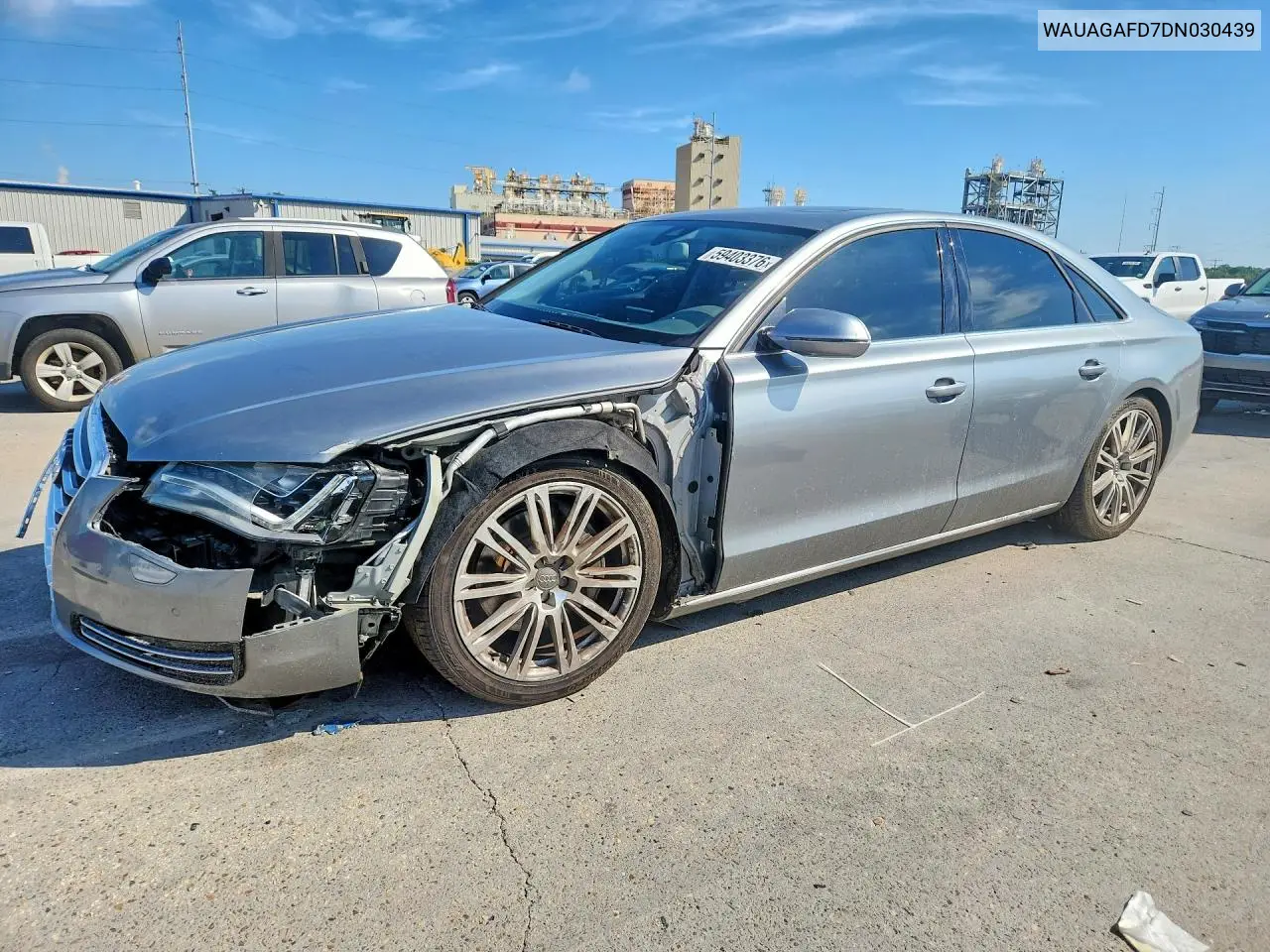 Audi A8 (D4)