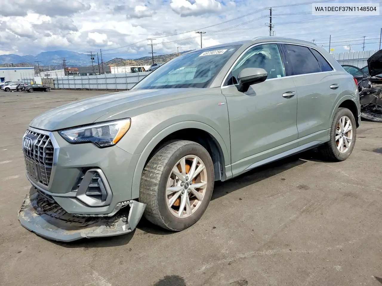 Audi Q3 (F3)