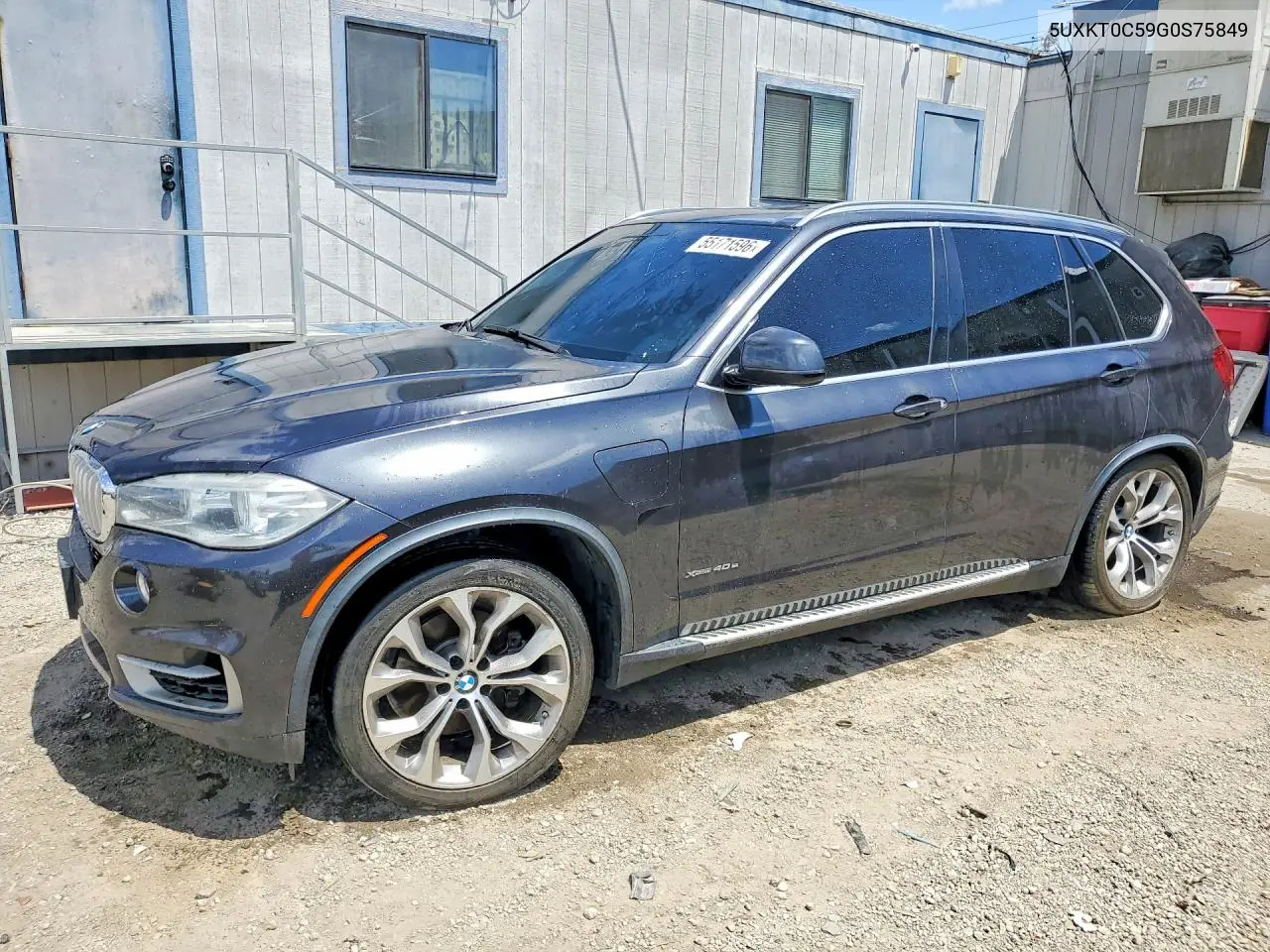BMW X5 (F15)
