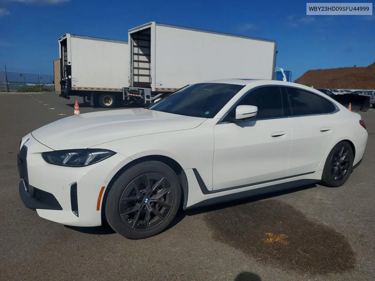 BMW i4 (i4)
