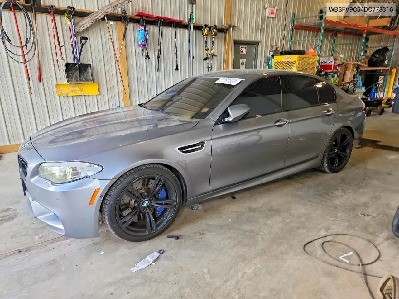 BMW M5 (F10)