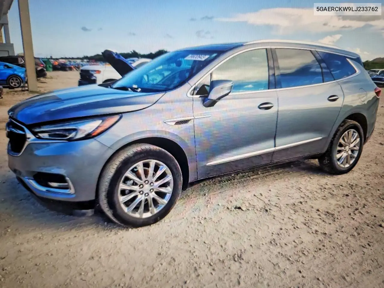 Buick Enclave (II)