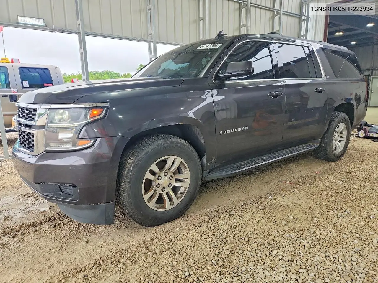 Chevrolet Suburban (XII)