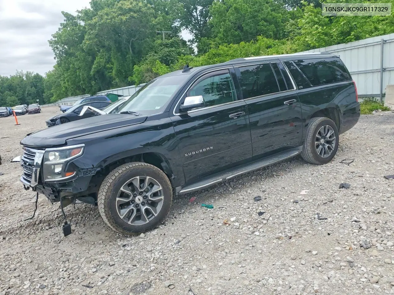 Chevrolet Suburban (XII)