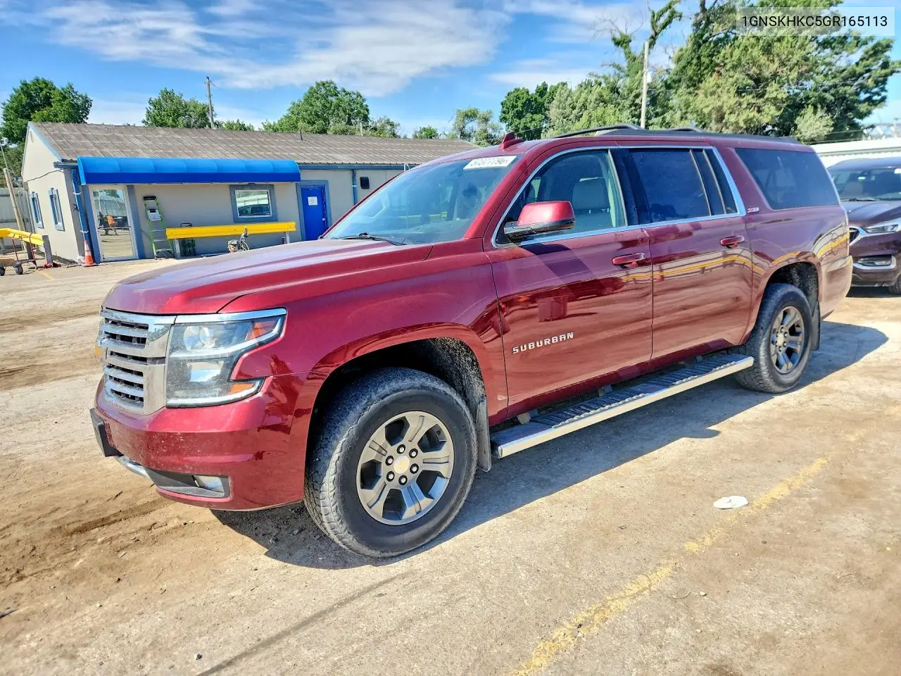 Chevrolet Suburban (XII)