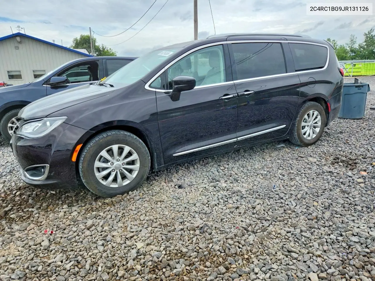 Chrysler Pacifica (RU)