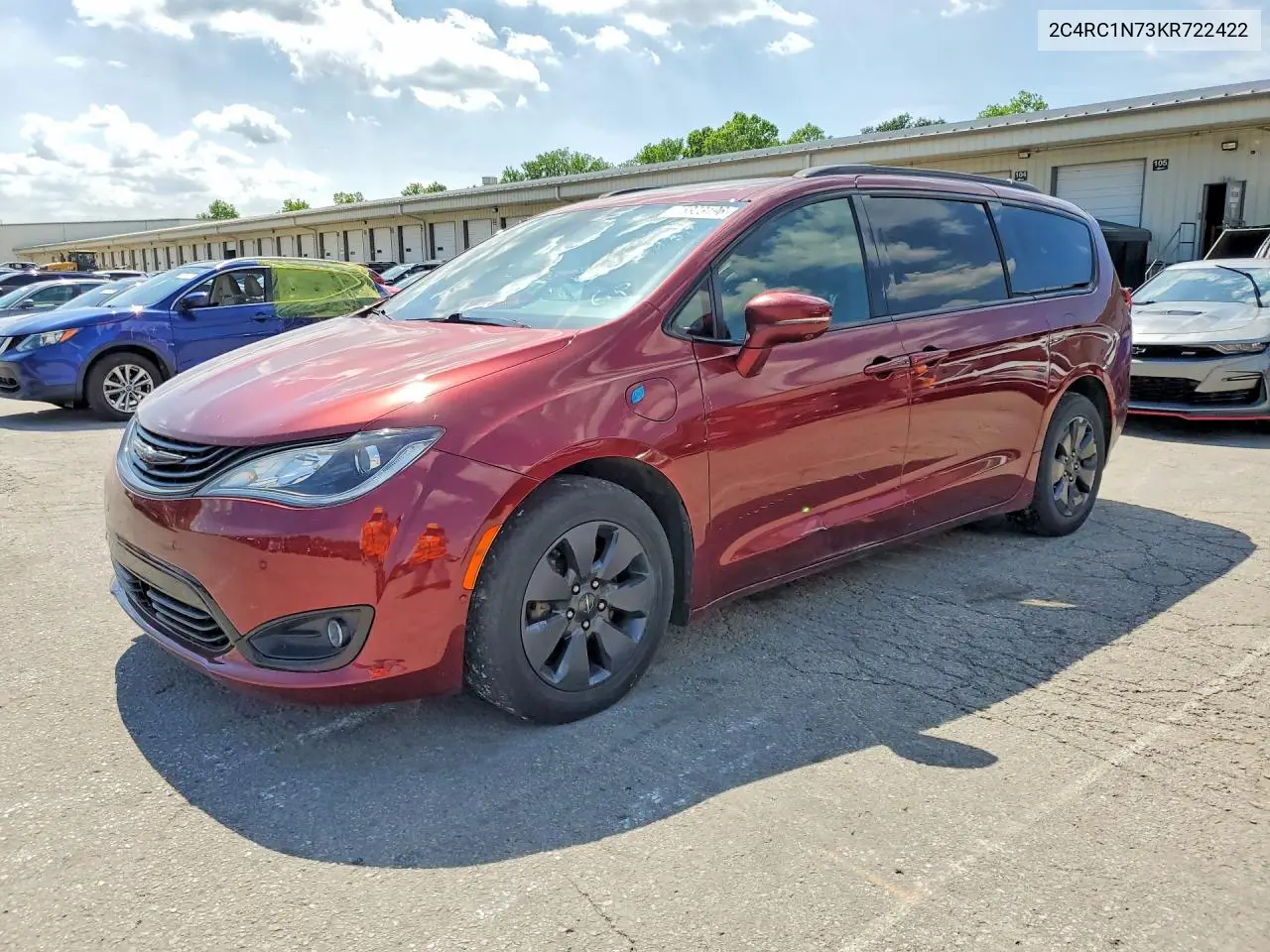 Chrysler Pacifica (RU)