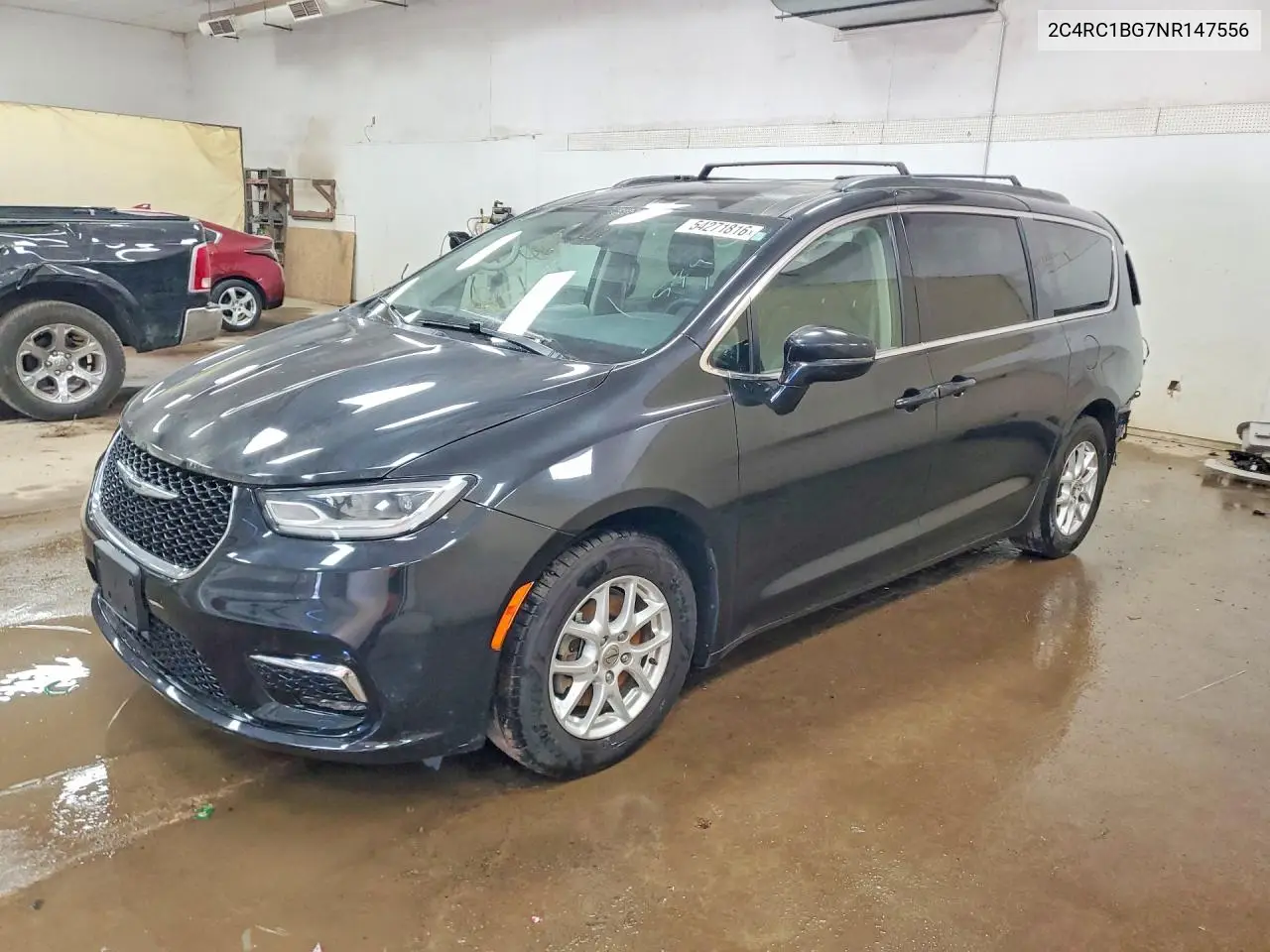Chrysler Pacifica (RU)