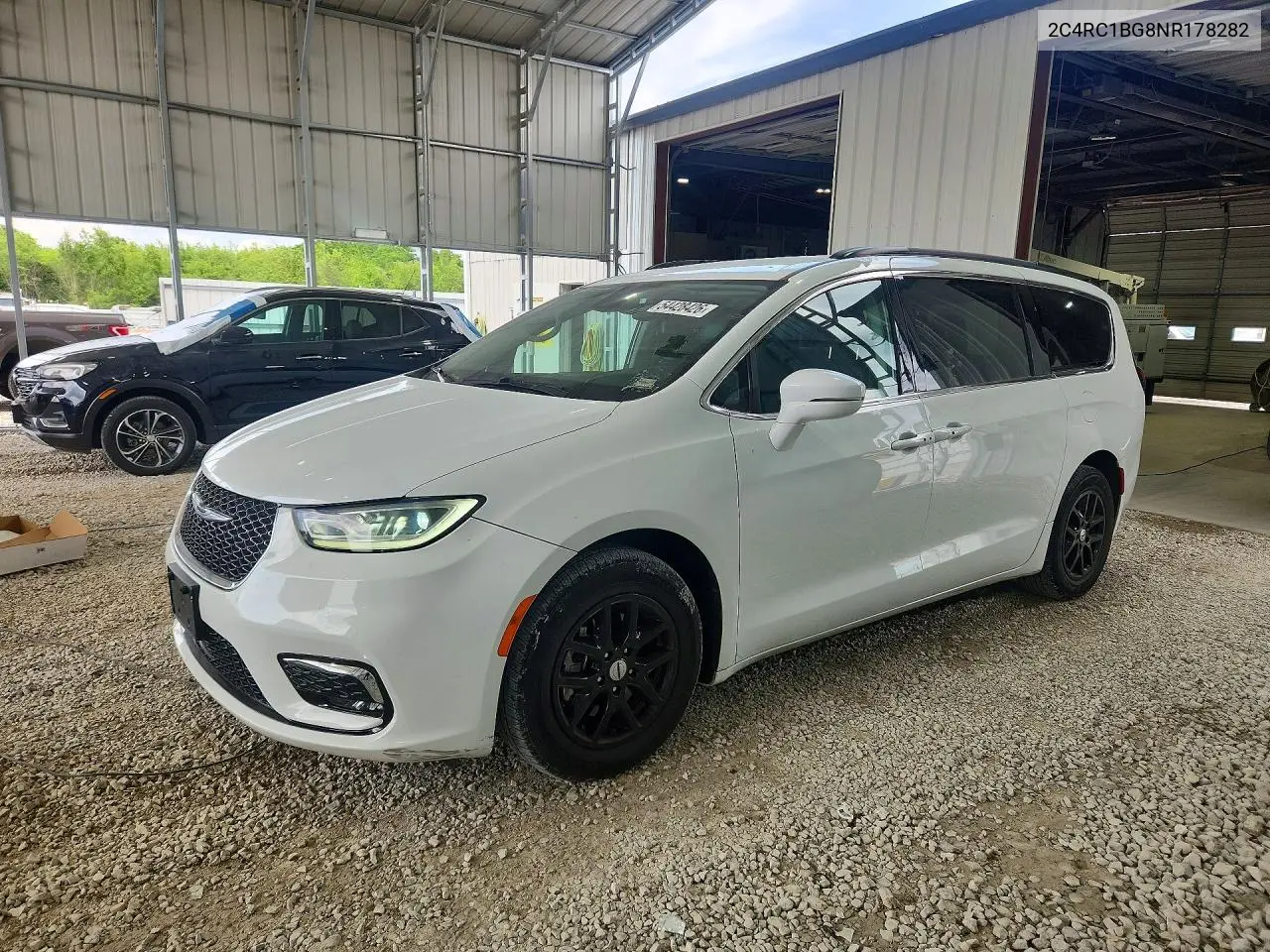 Chrysler Pacifica (RU)