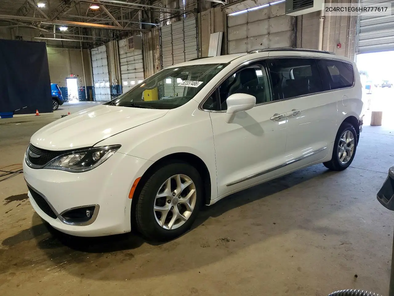 Chrysler Pacifica (Pacifica)