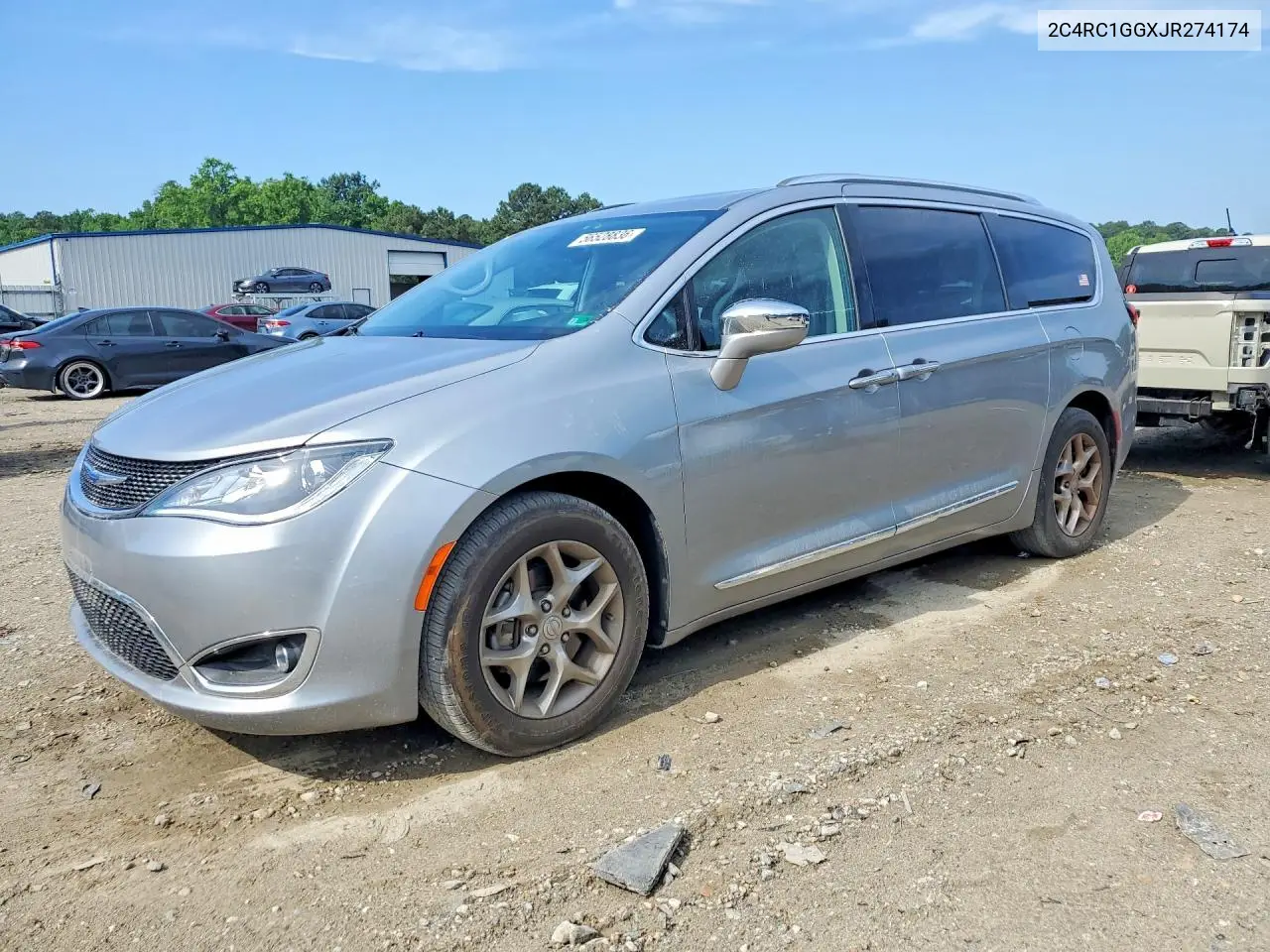 Chrysler Pacifica (RU)