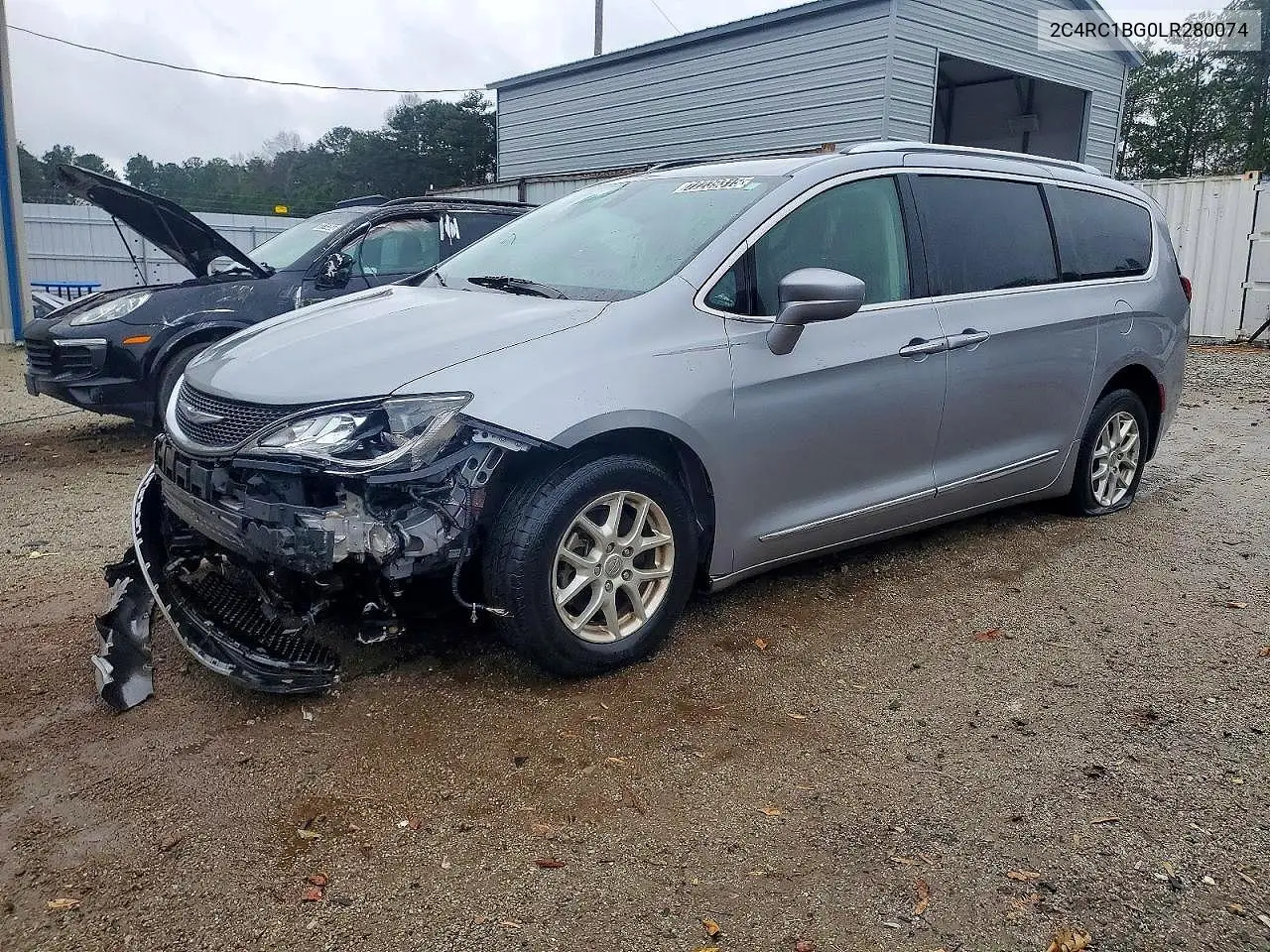Chrysler Pacifica (RU)