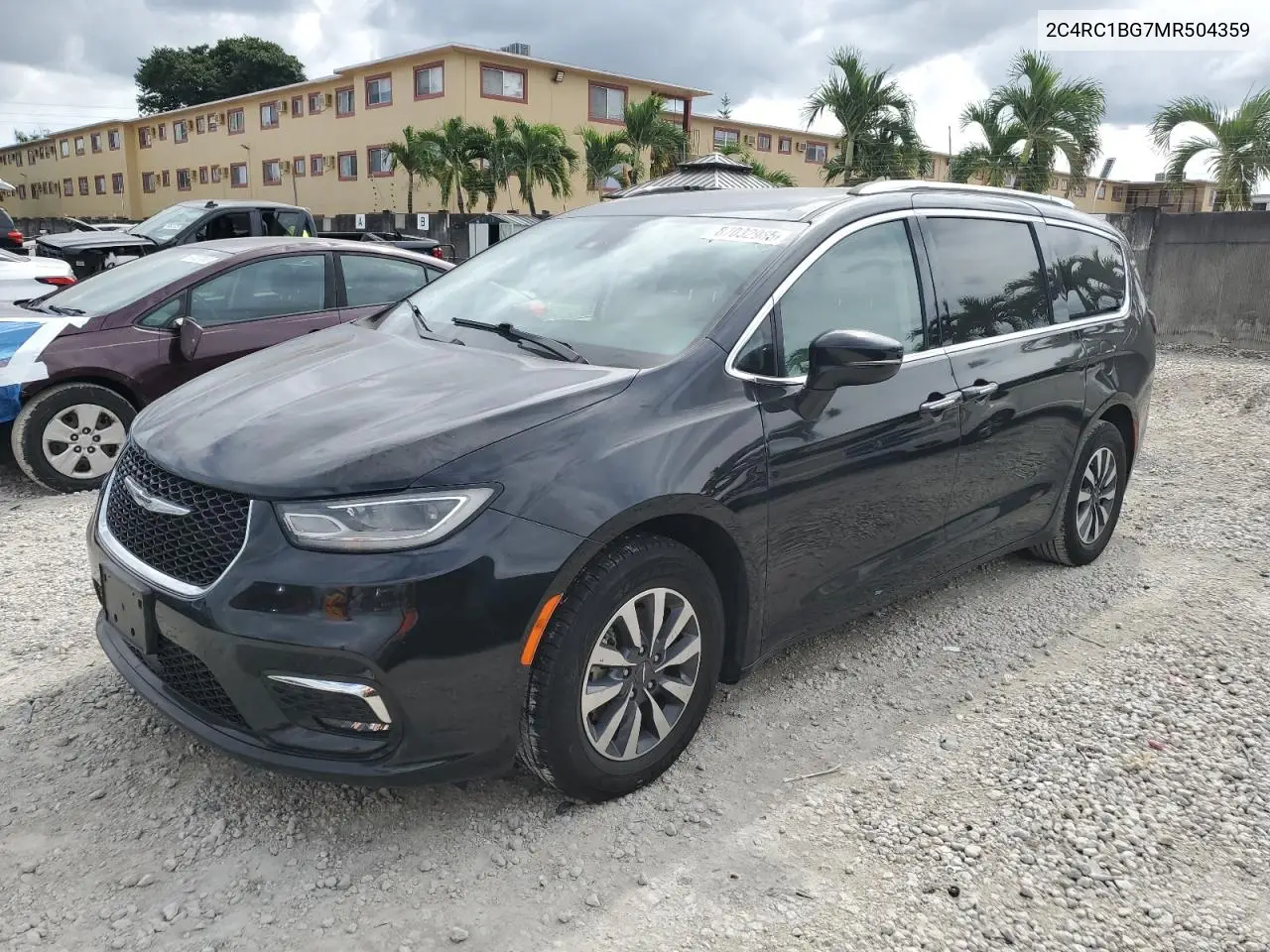 Chrysler Pacifica (RU)