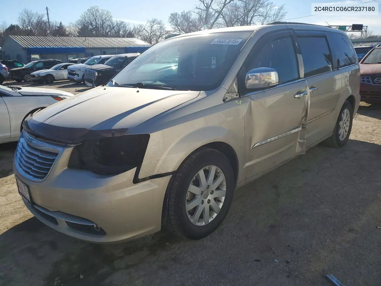 Chrysler Town & Country (V)