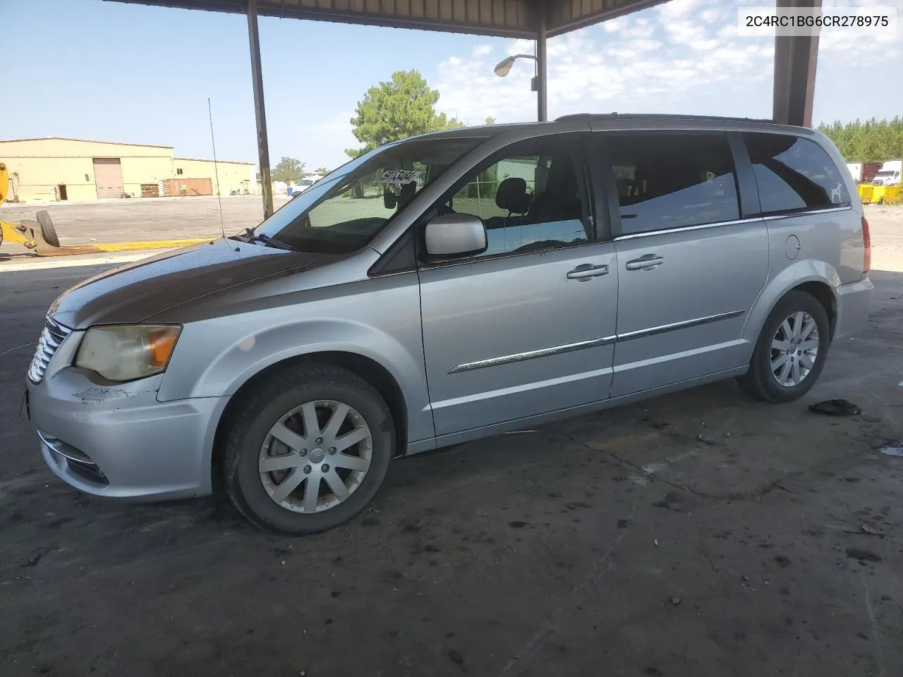Chrysler Town & Country (V)