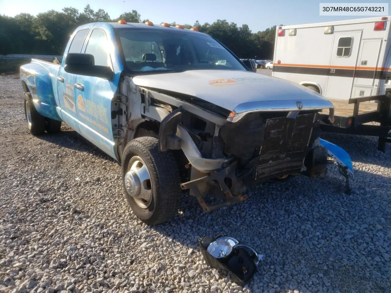 Dodge RAM (DR)
