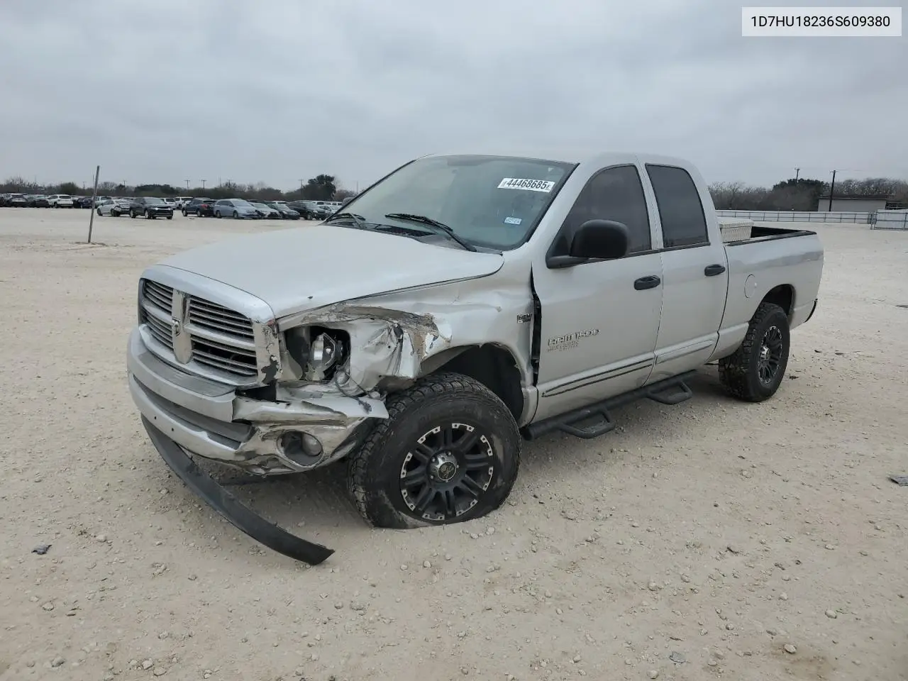 Dodge RAM (DR)