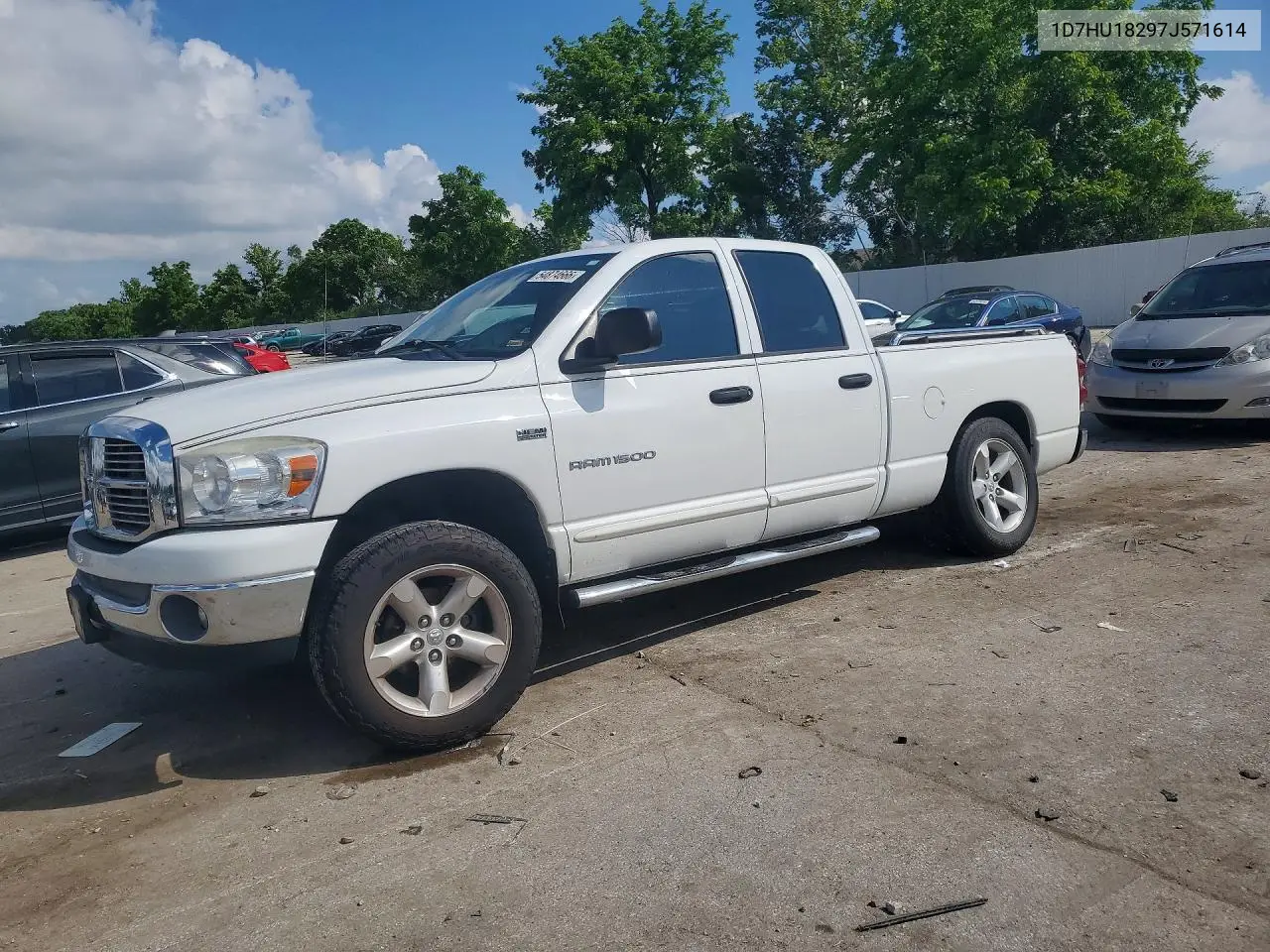 Dodge RAM (DR)
