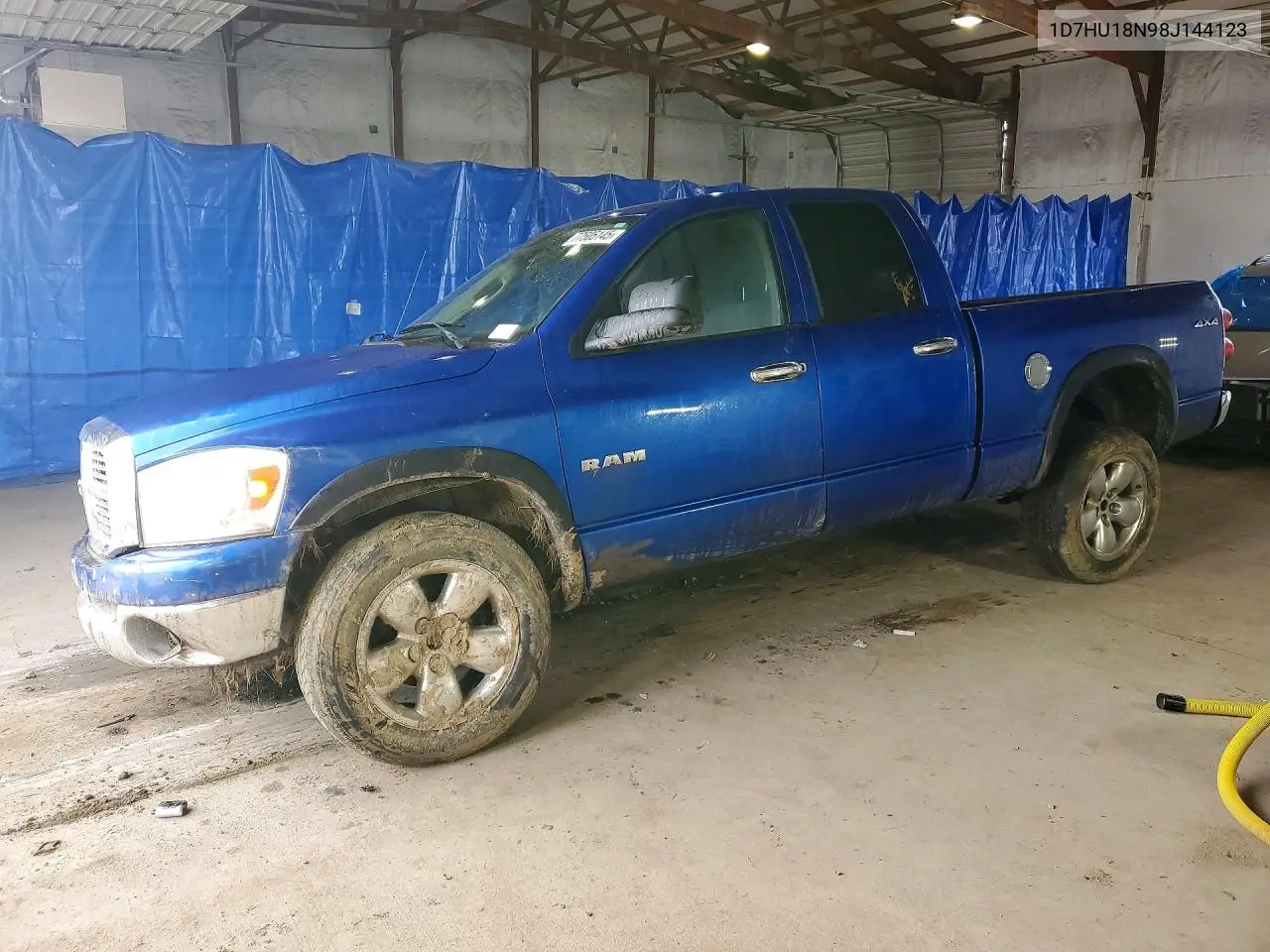 Dodge RAM (DR)