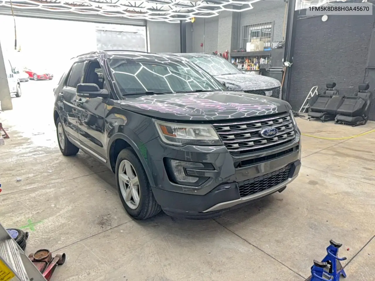 Ford Explorer (V)