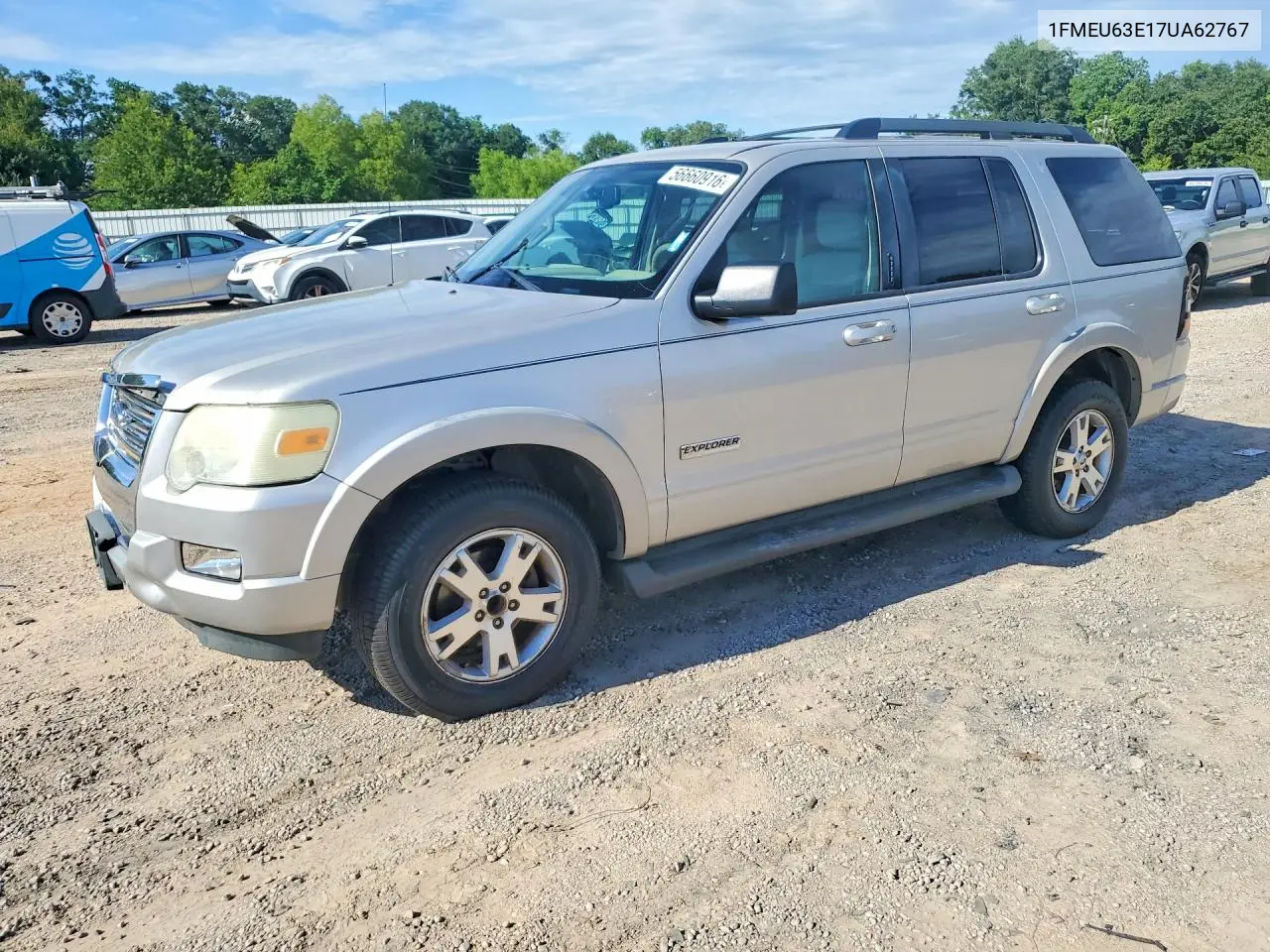 Ford Explorer (IV)
