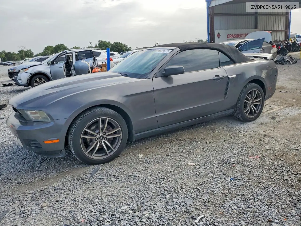 Ford Mustang (V)