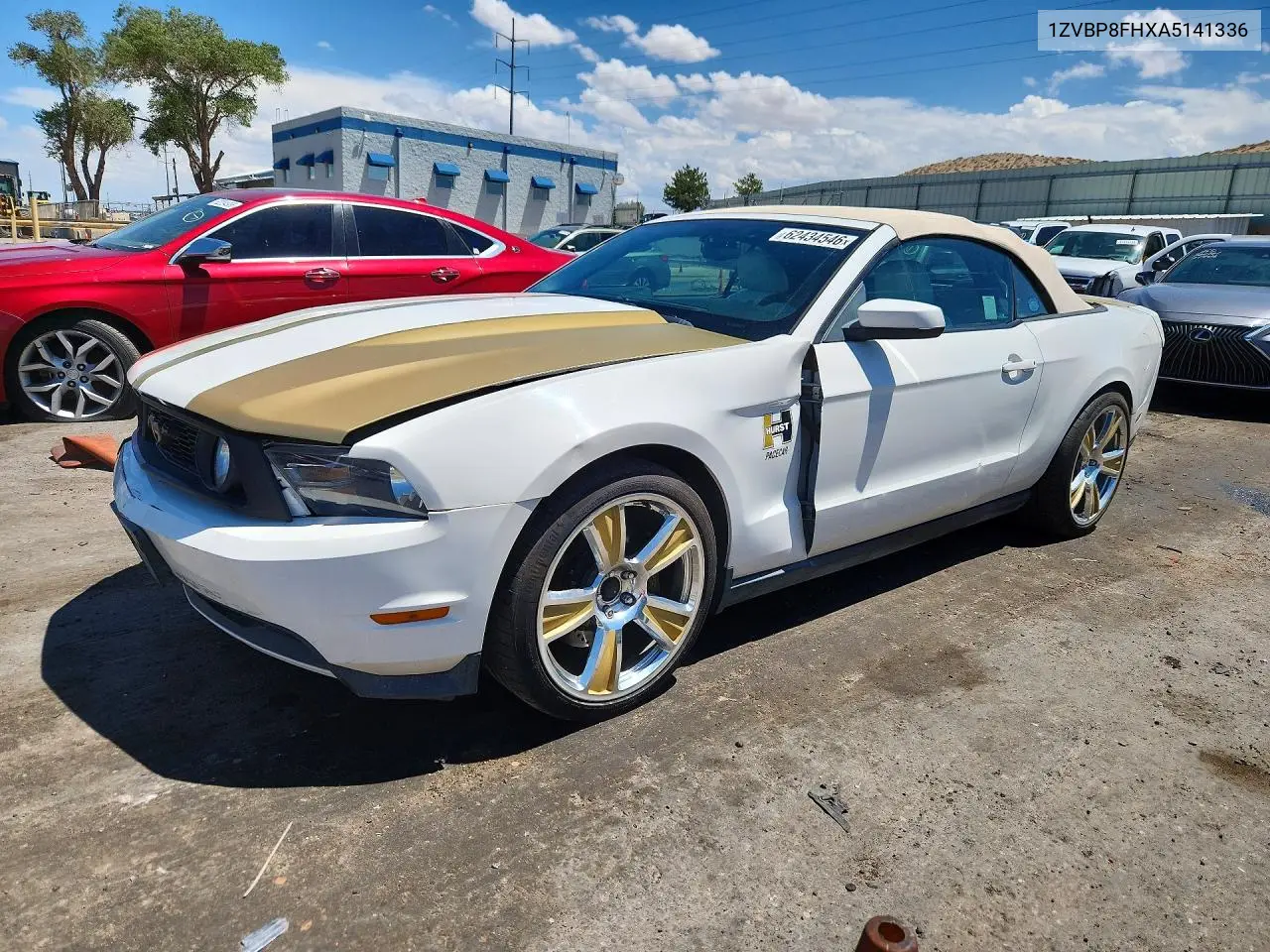 Ford Mustang (V)