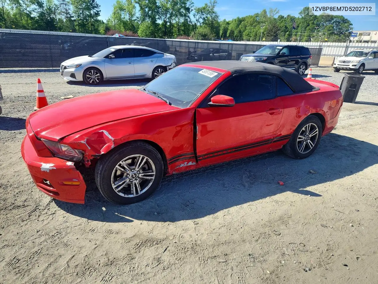 Ford Mustang (V)