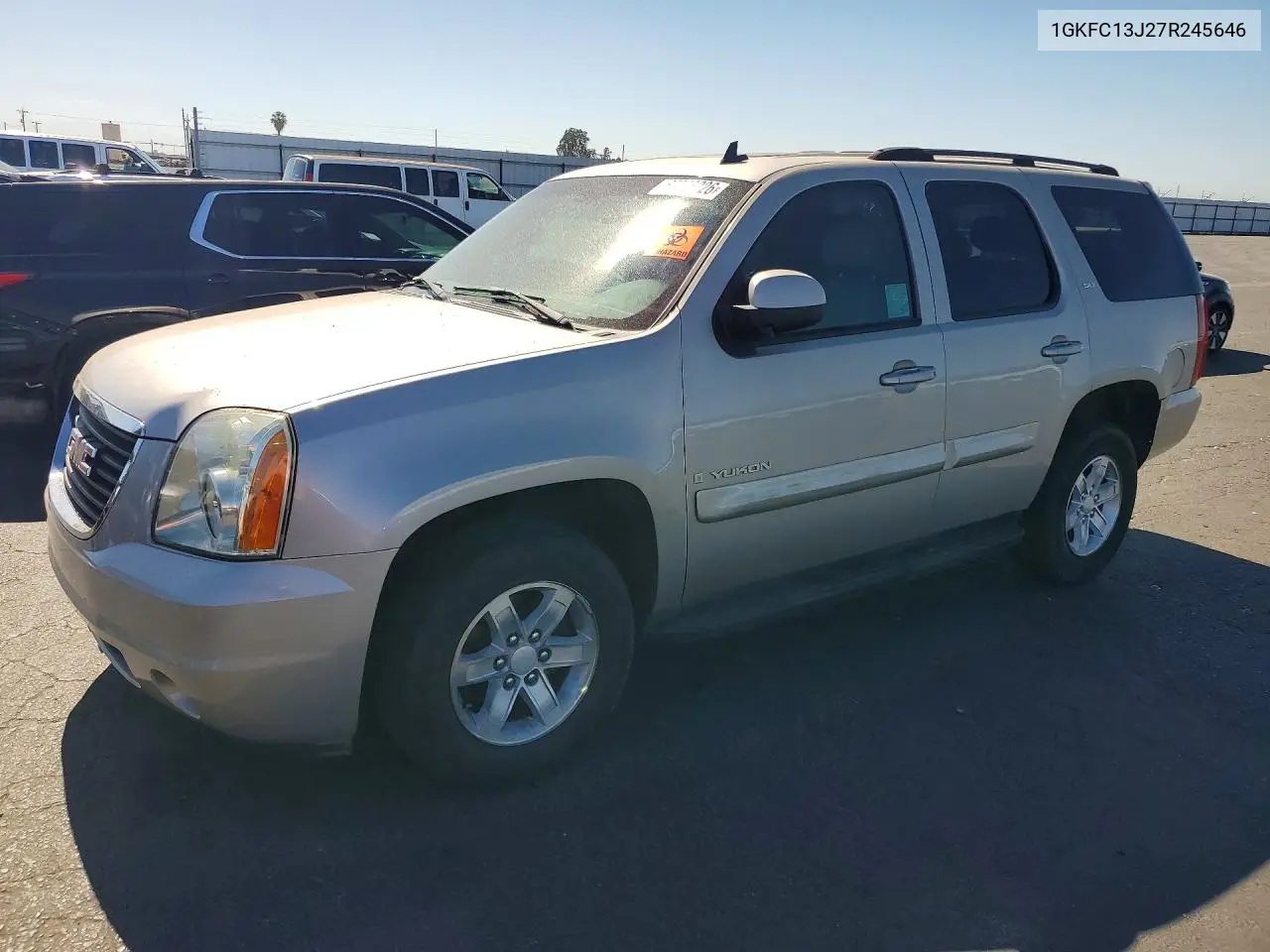 GMC Yukon (GMT900)
