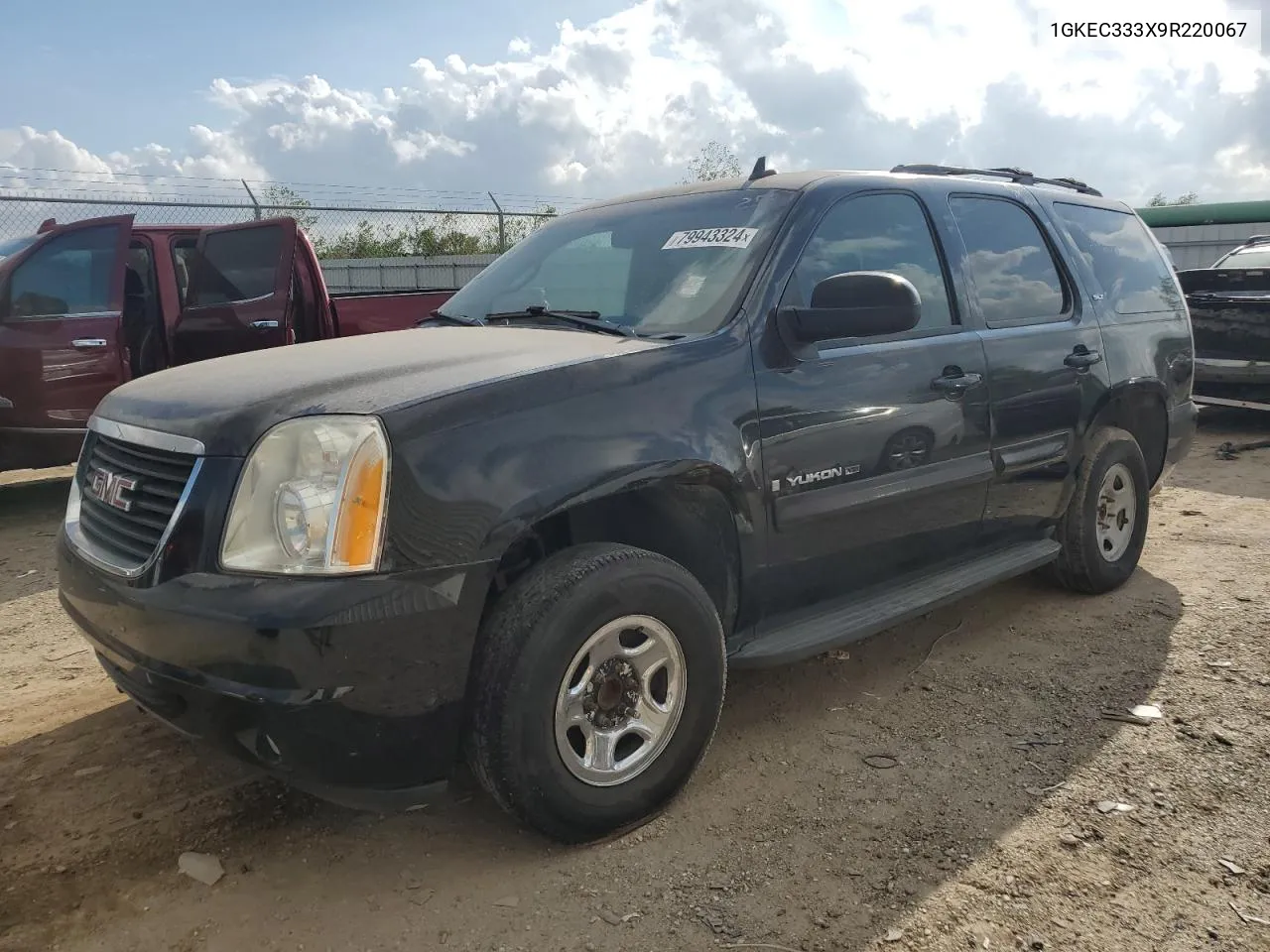 GMC Yukon (GMT900)