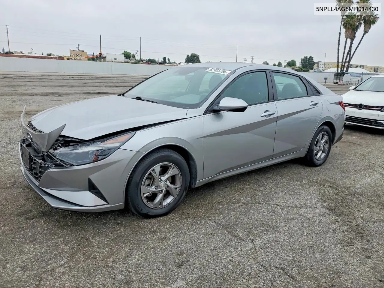Hyundai Elantra (AD)