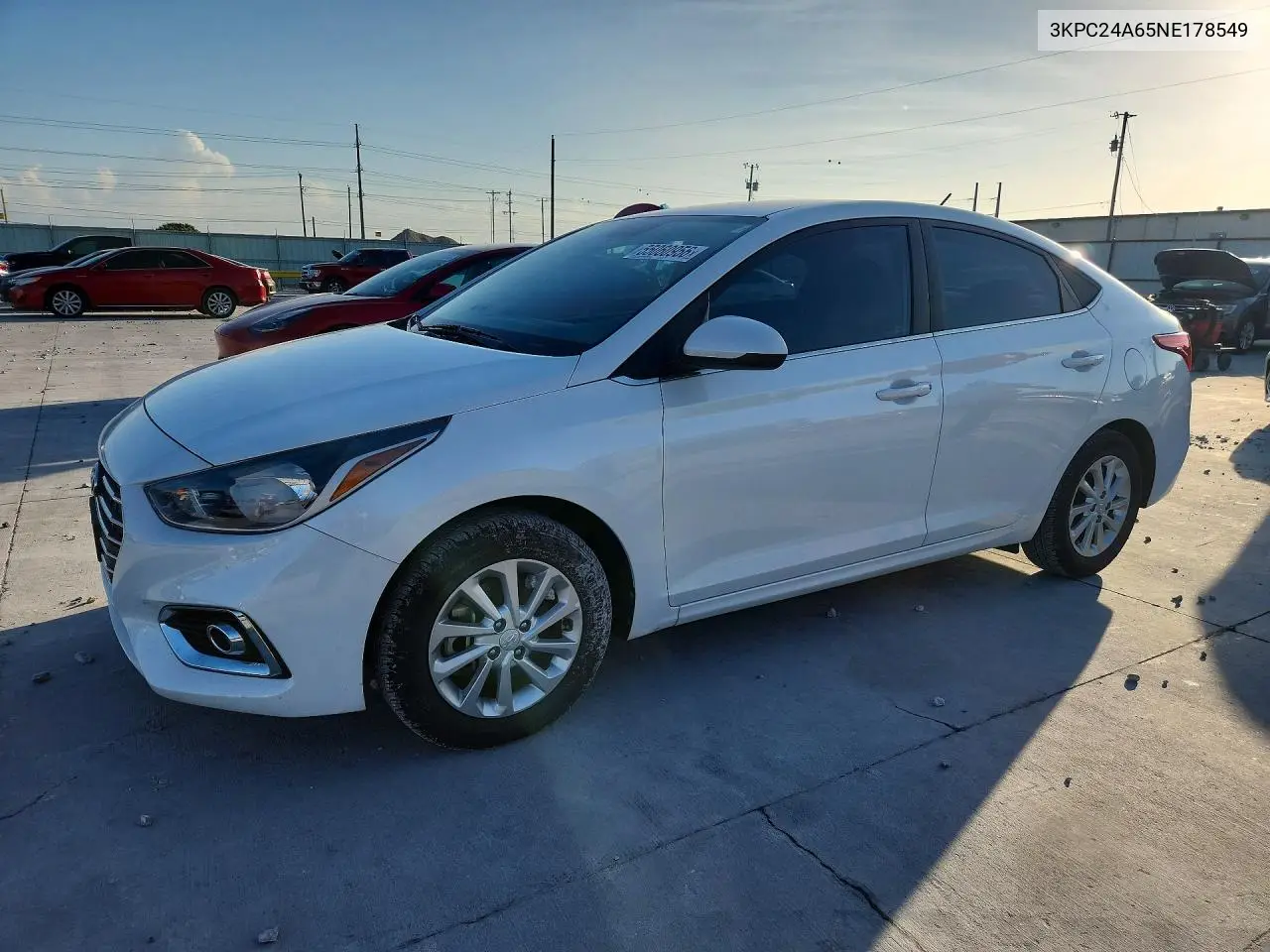 Hyundai Accent (V)