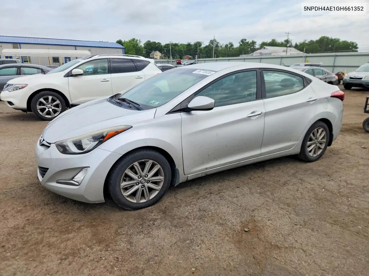 Hyundai Elantra (AD)
