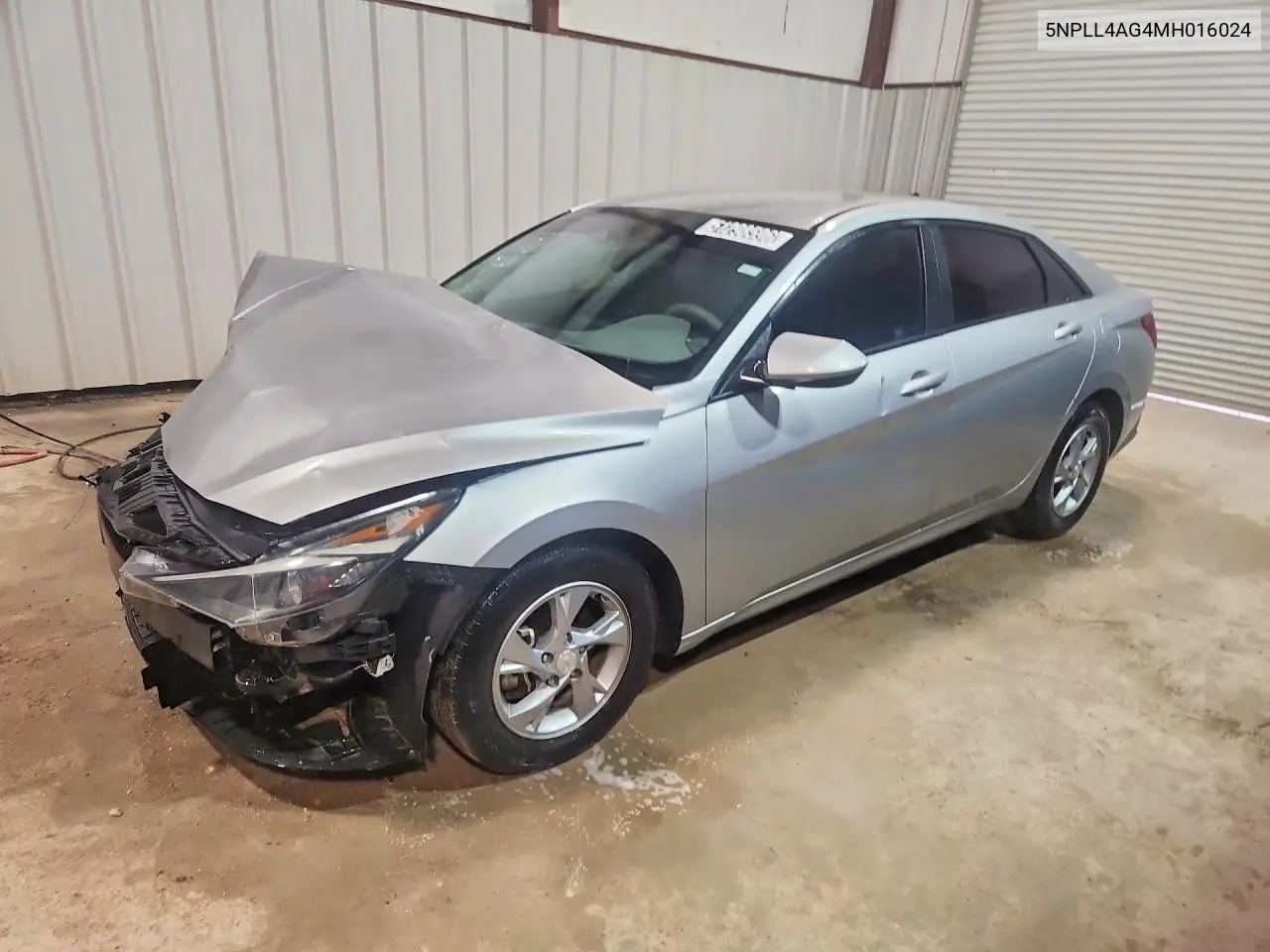 Hyundai Elantra (AD)