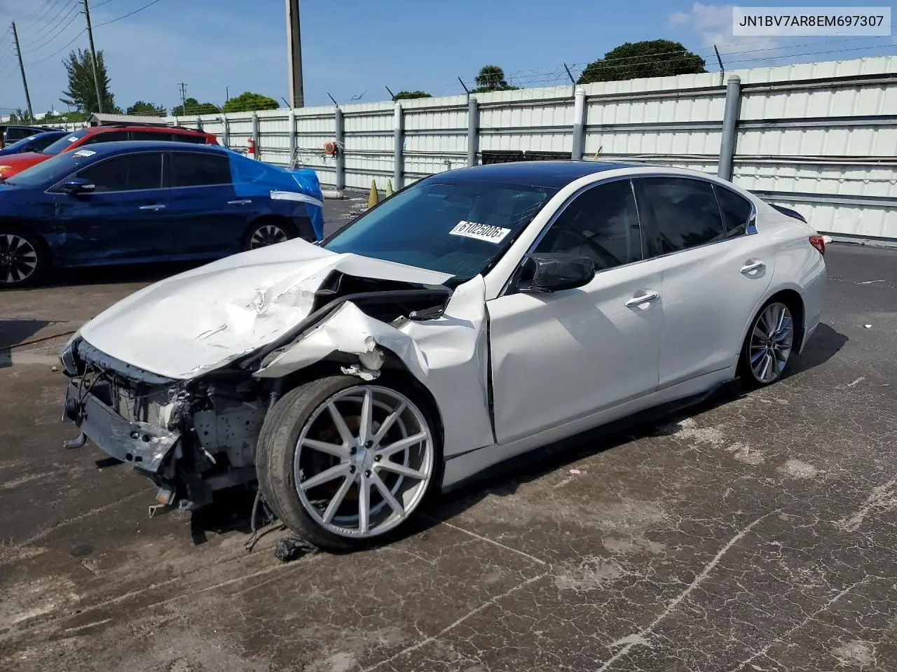 Infiniti Q50 (I)