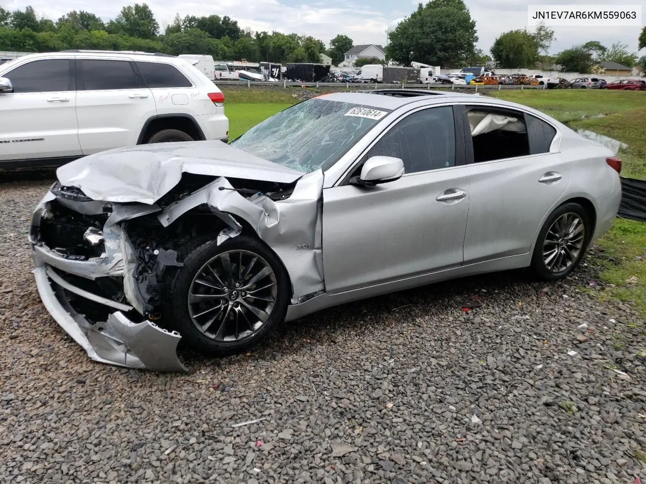 Infiniti Q50 (I)