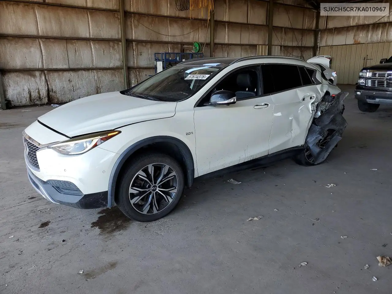 Infiniti QX30 (QX30)