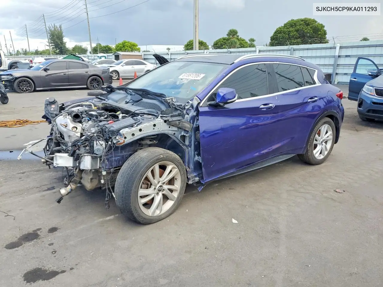 Infiniti QX30 (QX30)