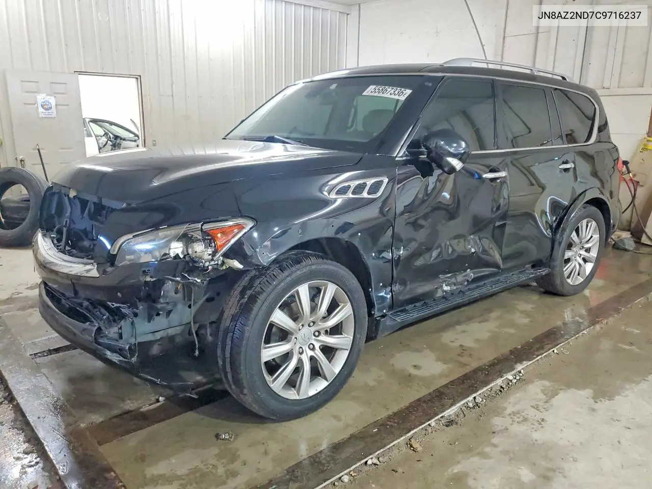 Infiniti QX56 (II)