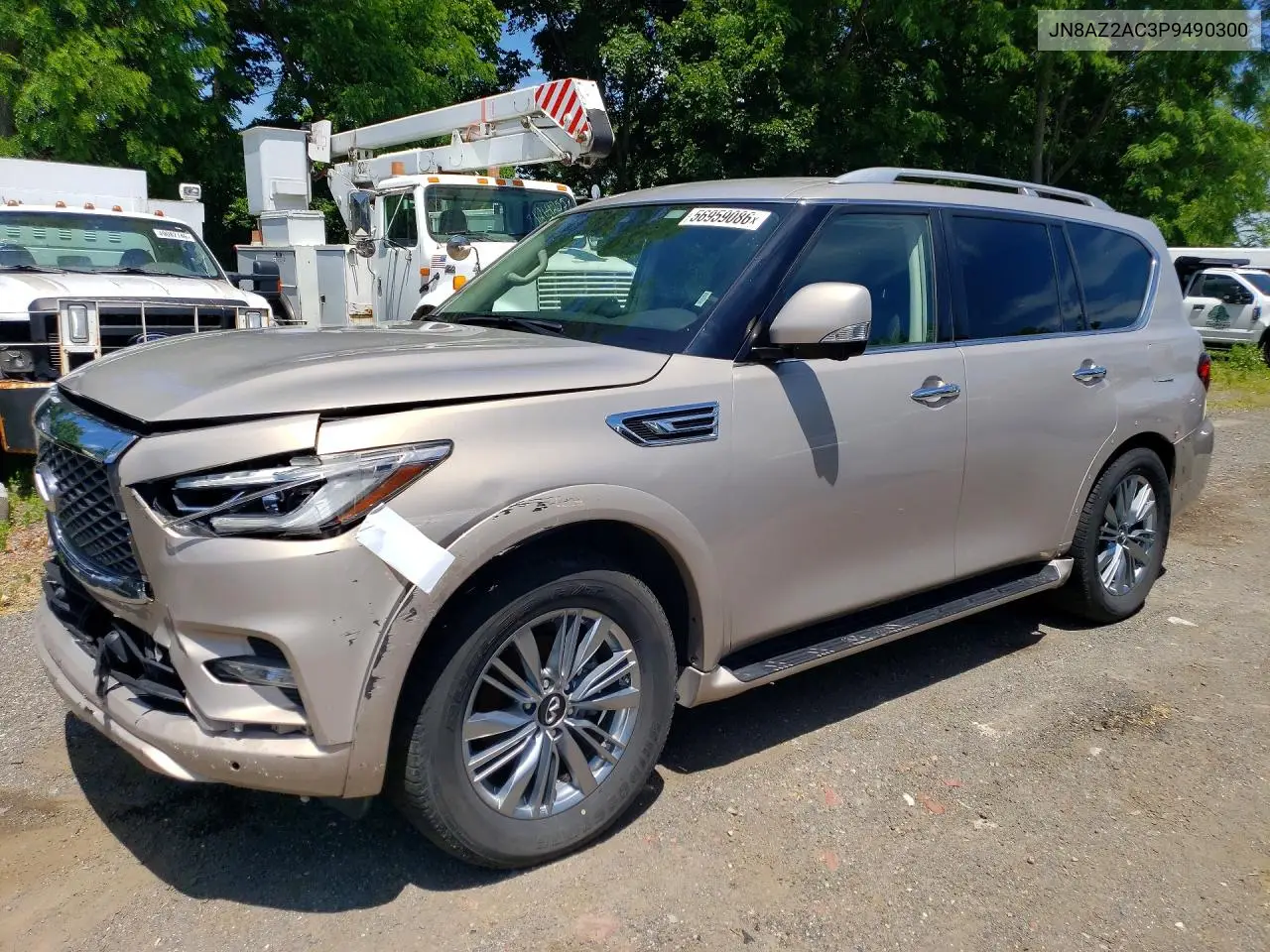 Infiniti QX80