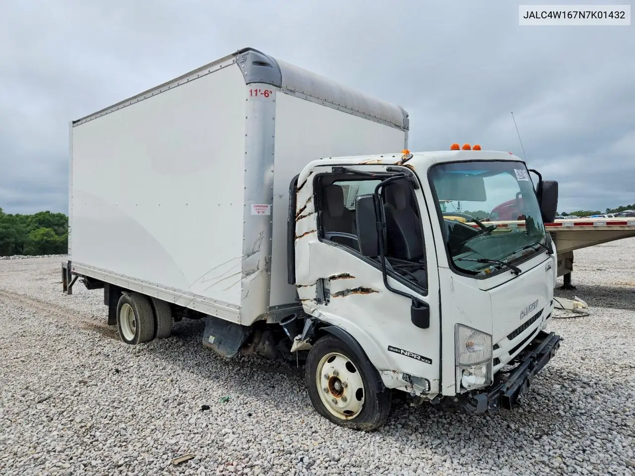 Isuzu NPR