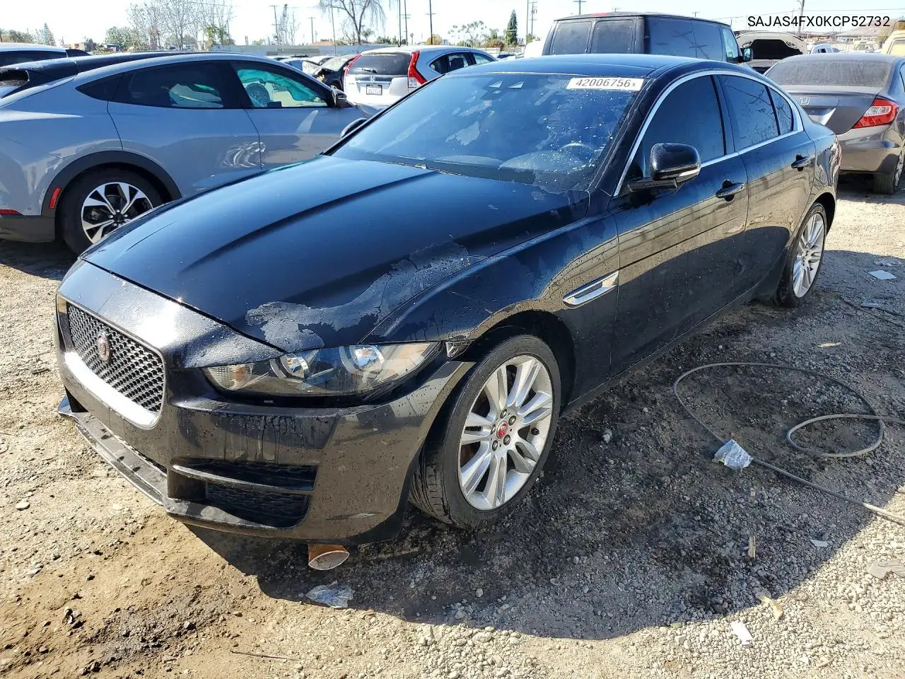 Jaguar XE (I)