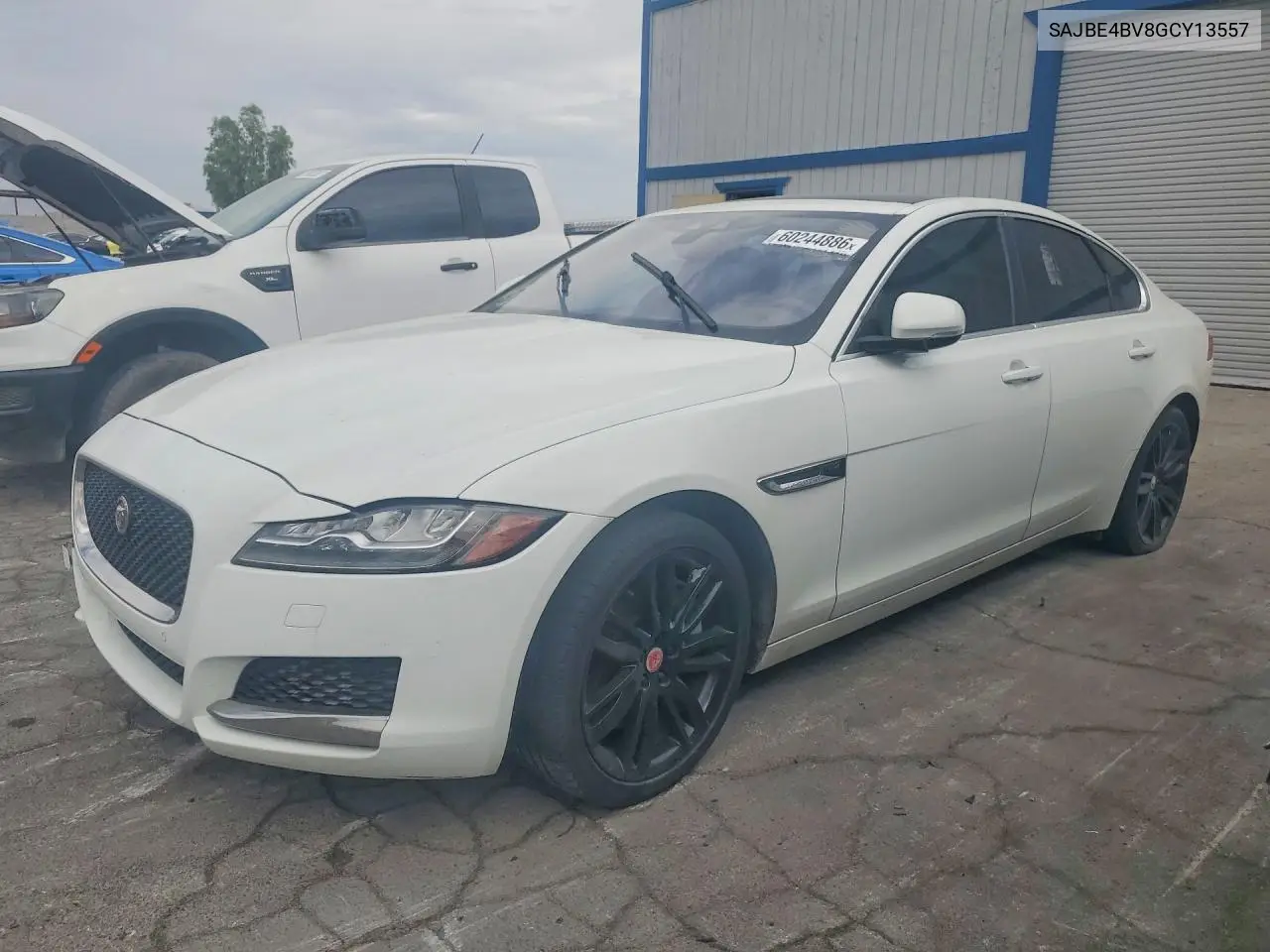 Jaguar XF (II)