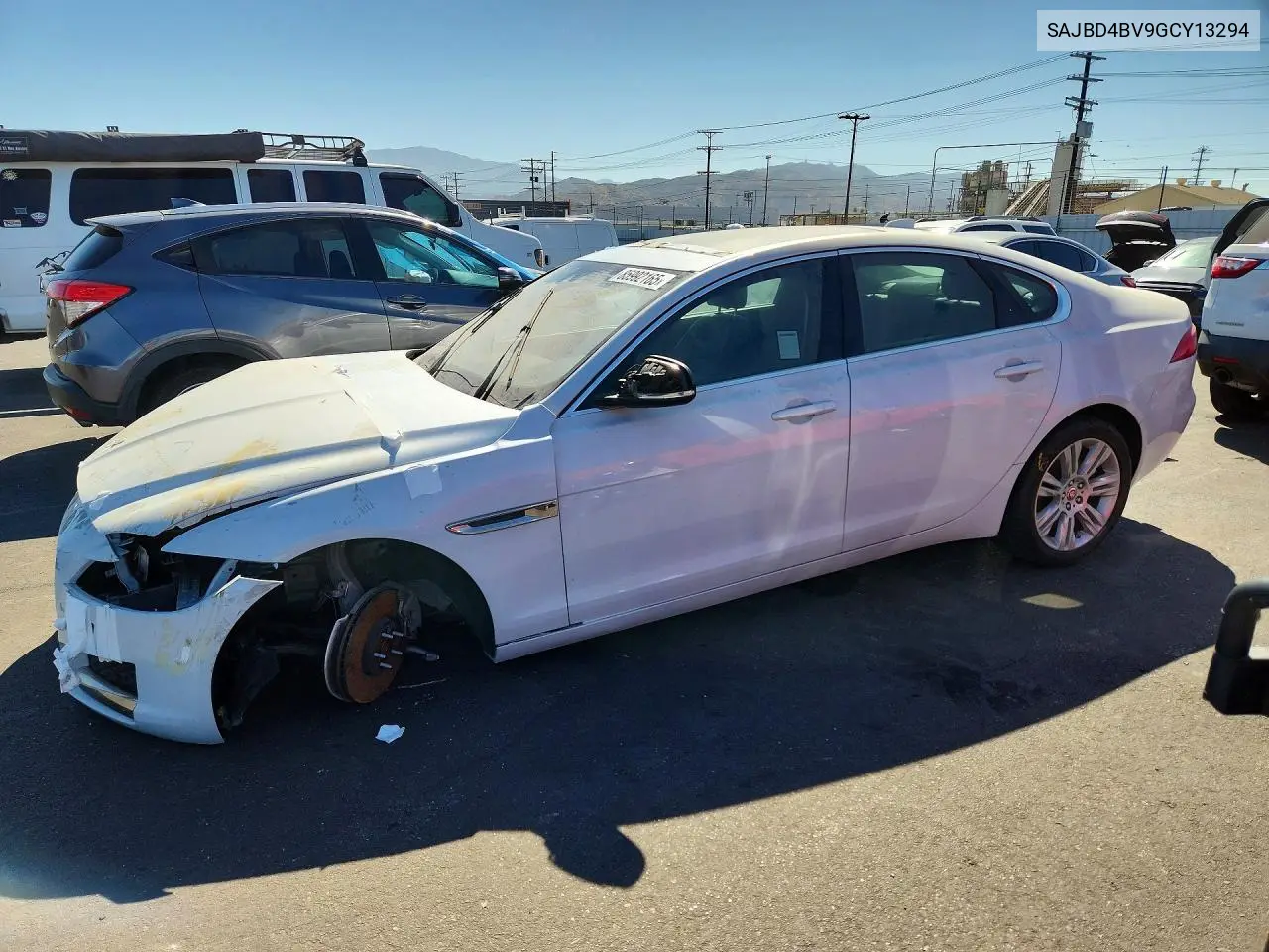Jaguar XF (II)