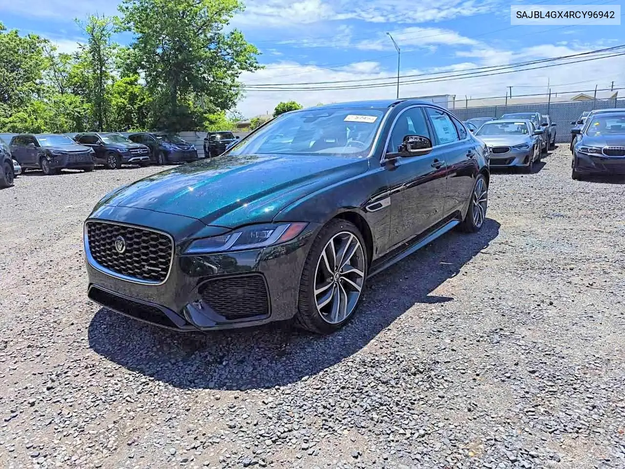Jaguar XF
