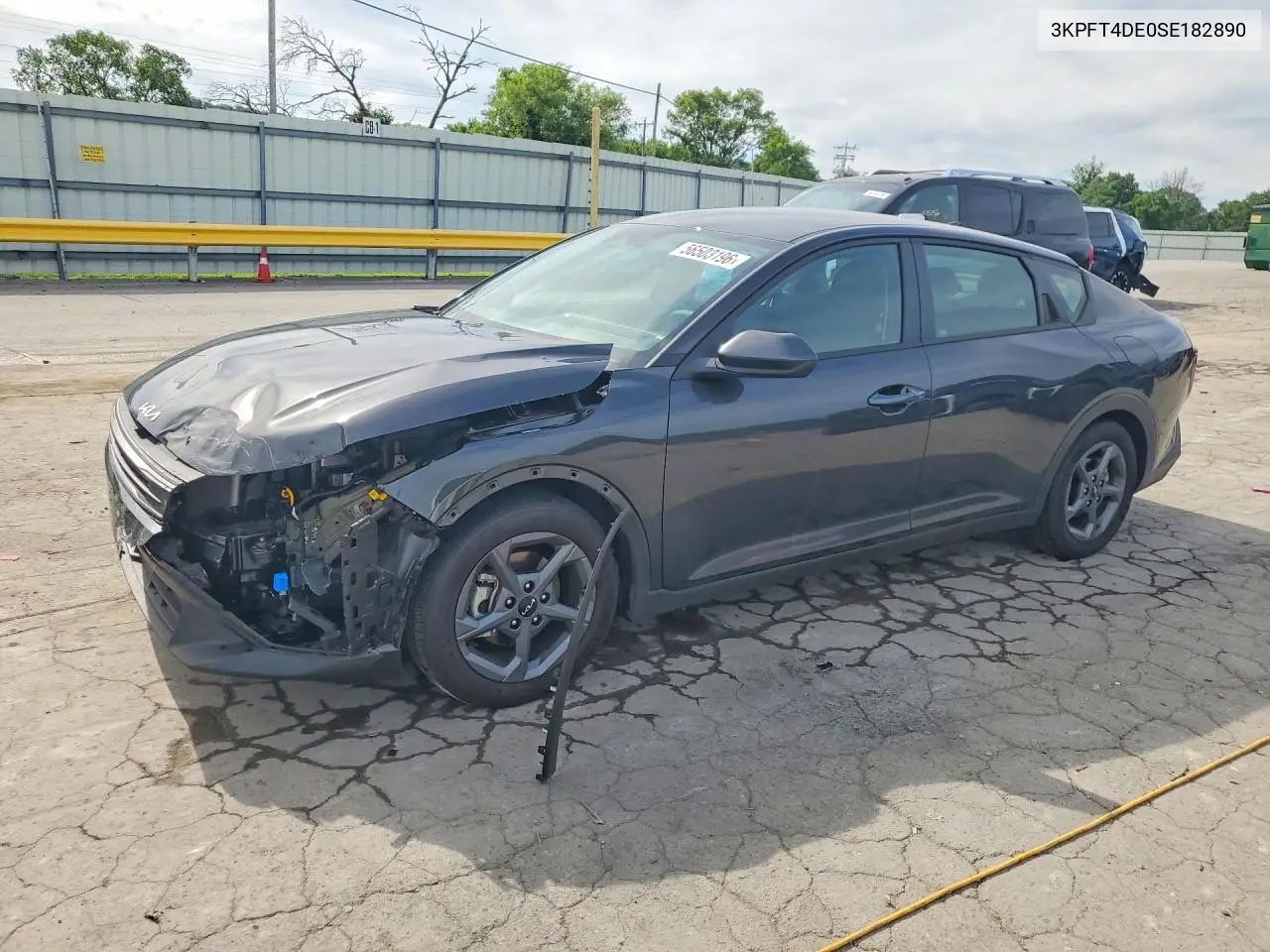 Kia K4