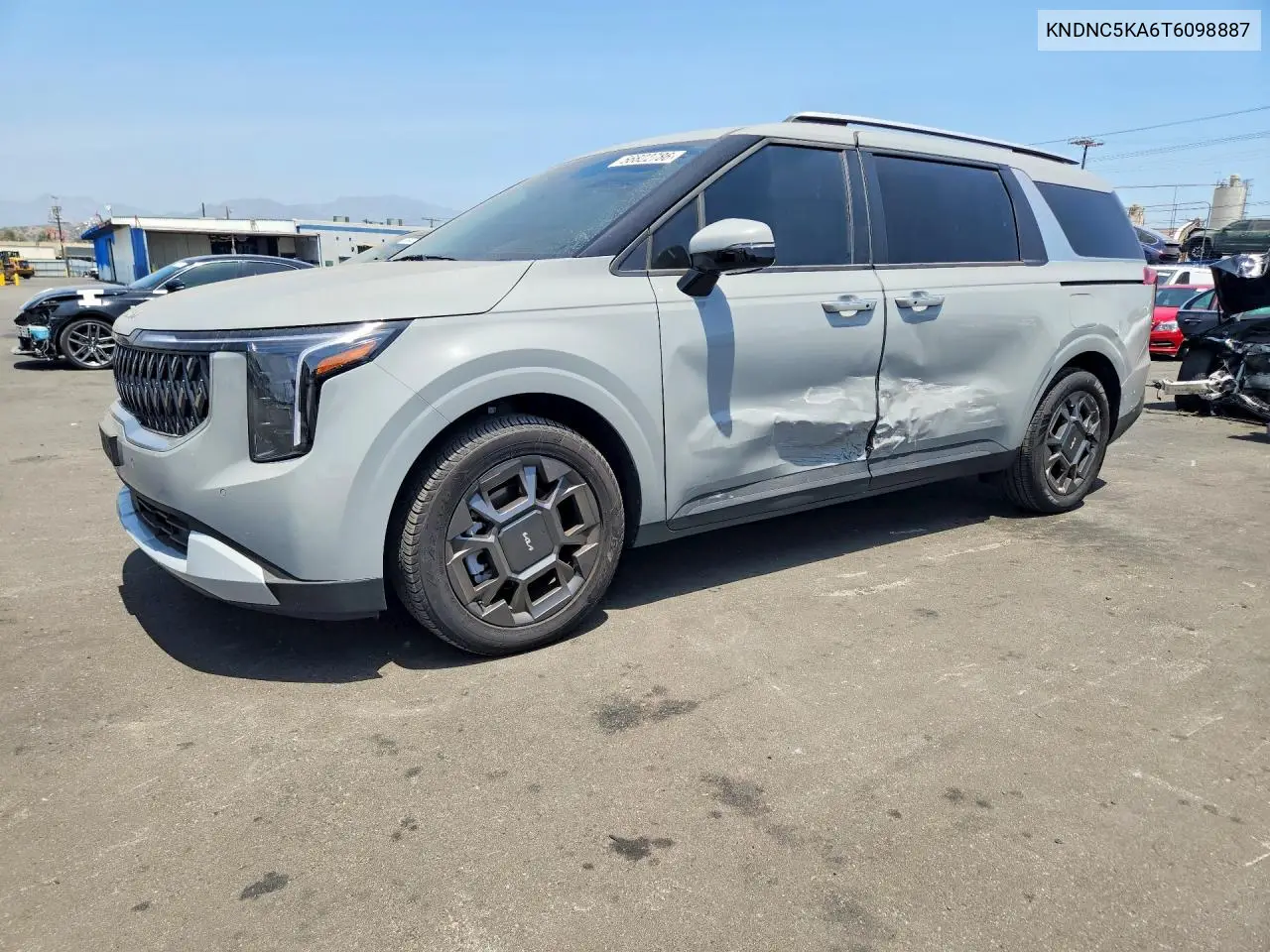 Kia Carnival