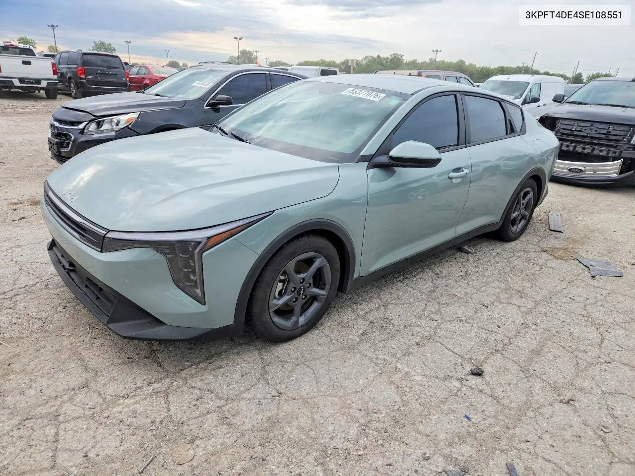Kia K4