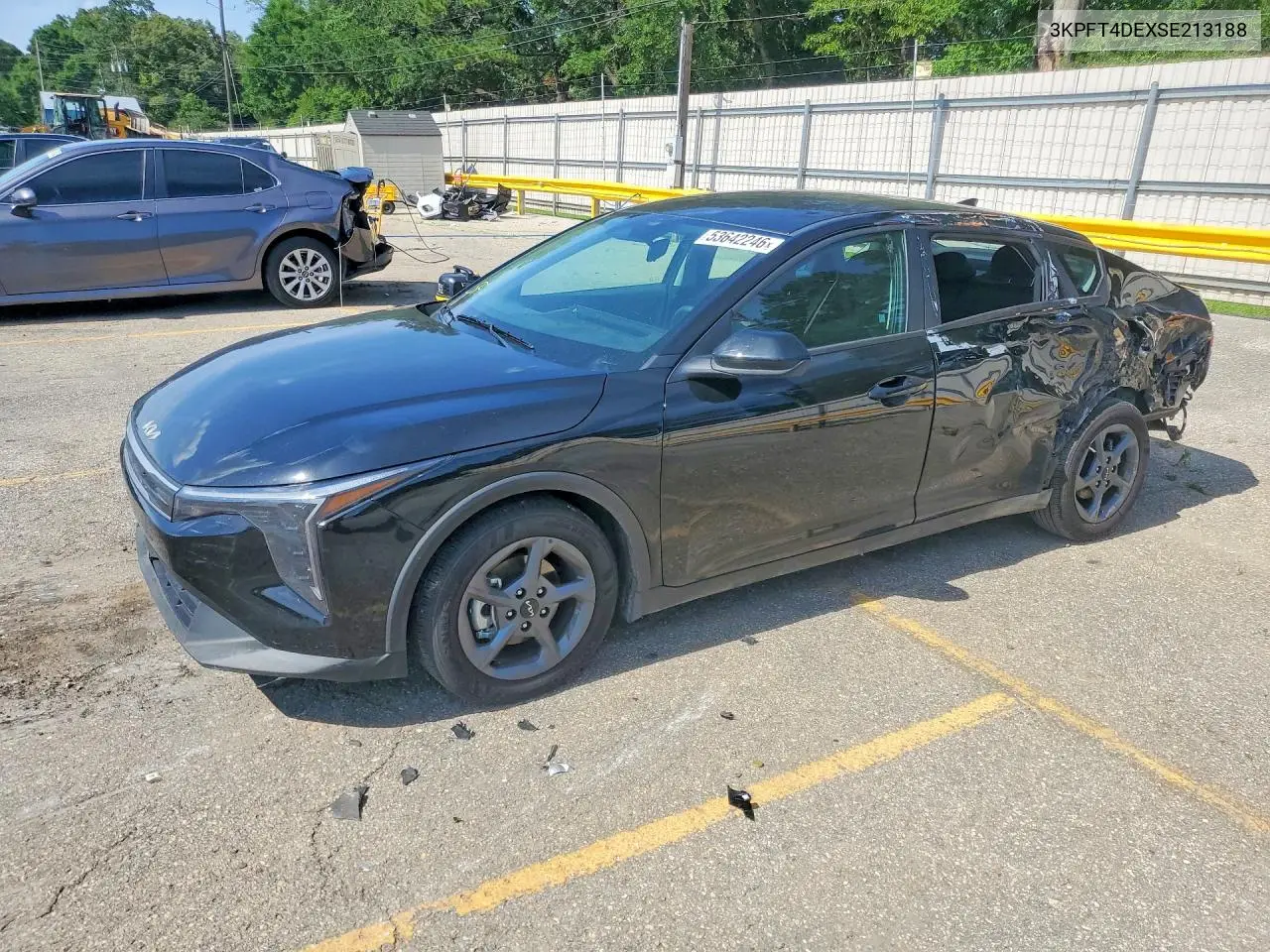 Kia K4
